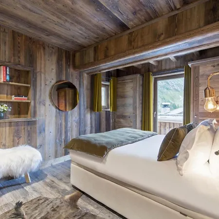 Apartment Unrivaled Luxury Above The Clouds